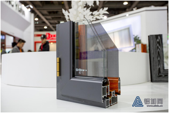 1520935203694512.png blob.png