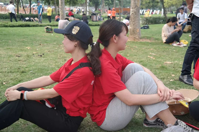 關愛公益,健康徒步50公里丨銀正與你一路同行.jpg 關愛公益,健康徒步50公里丨銀正與你一路同行.jpg