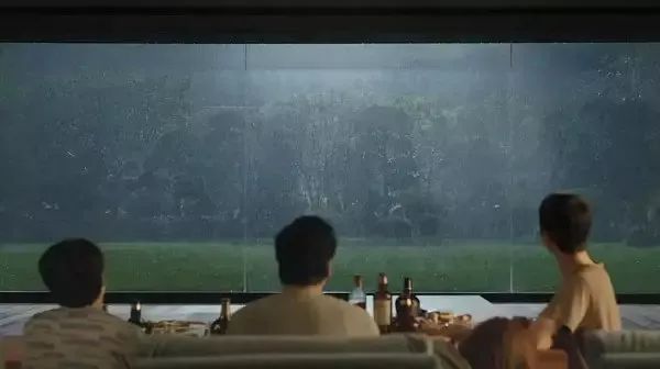 嘉多彩丨在中國,擁有《寄生蟲》里的“豪宅”一共分幾步?.jpg 嘉多彩丨在中國,擁有《寄生蟲》里的“豪宅”一共分幾步?.jpg